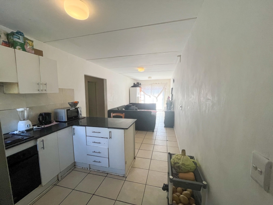 2 Bedroom Property for Sale in Maitland Western Cape
